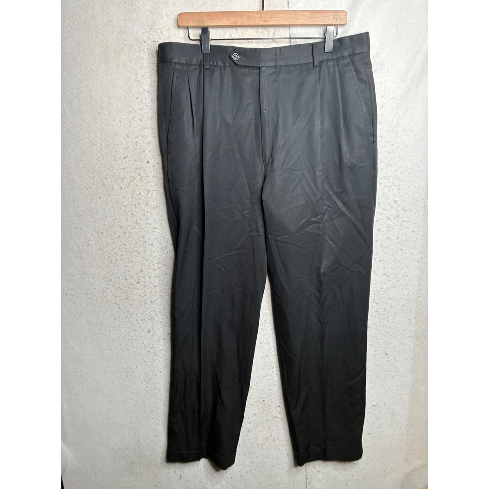 Stafford Mens Dress Pants 36x32 Black 100% Wool Pleated Cuffed Trousers 9651